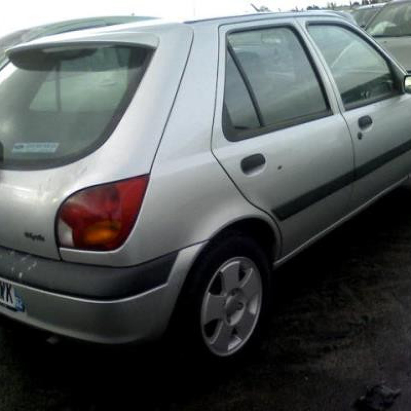 Cremaillere assistee FORD FIESTA 4 Photo n°5