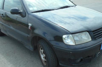 Pivot de moyeu avant gauche VOLKSWAGEN POLO 3