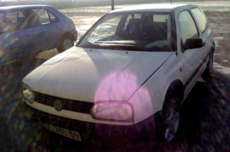 Eclairage de plafonnier VOLKSWAGEN GOLF 3