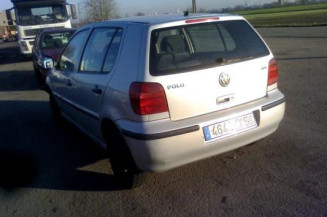 Bras essuie glace avant gauche VOLKSWAGEN POLO 3