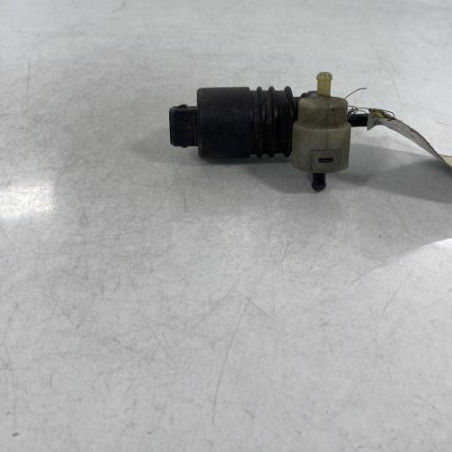 Pompe lave glace avant VOLKSWAGEN GOLF 3 Photo n°1