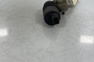 Pompe lave glace avant VOLKSWAGEN GOLF 3