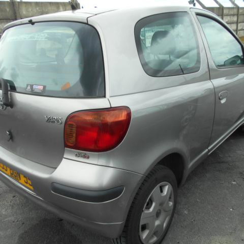 Etrier avant droit (freinage) TOYOTA YARIS 1 Photo n°3