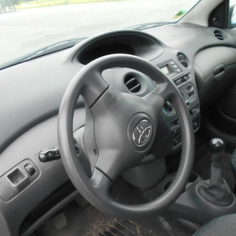 Etrier avant droit (freinage) TOYOTA YARIS 1 Photo n°5