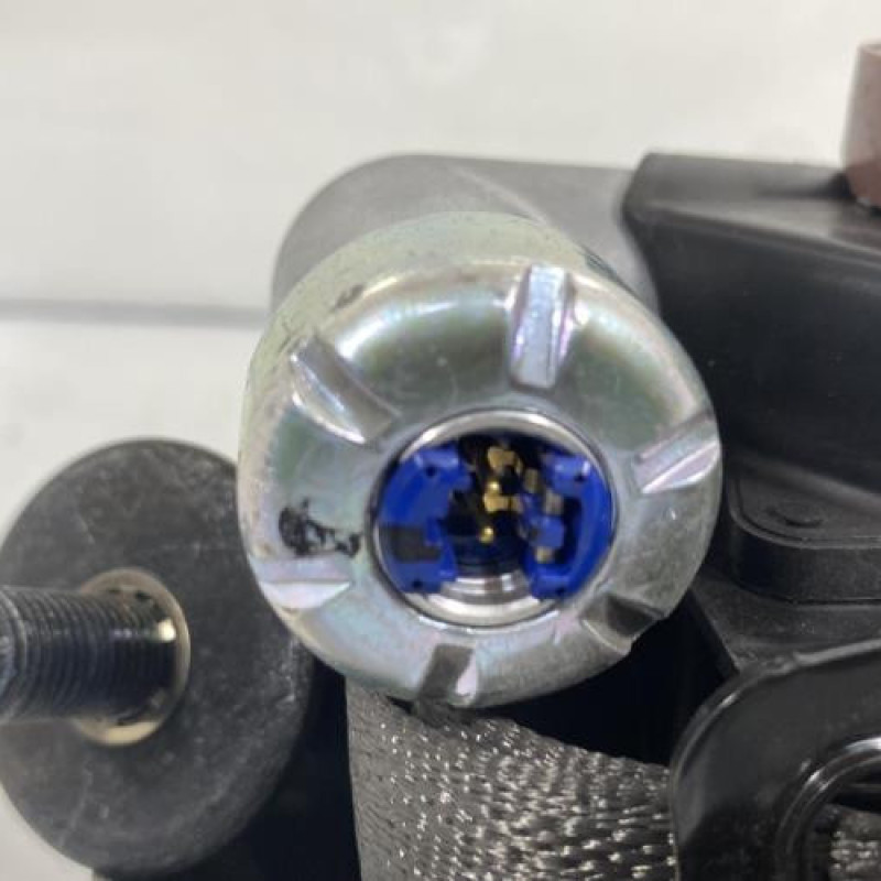Pretensionneur de ceinture avant droit CHEVROLET SPARK Photo n°4