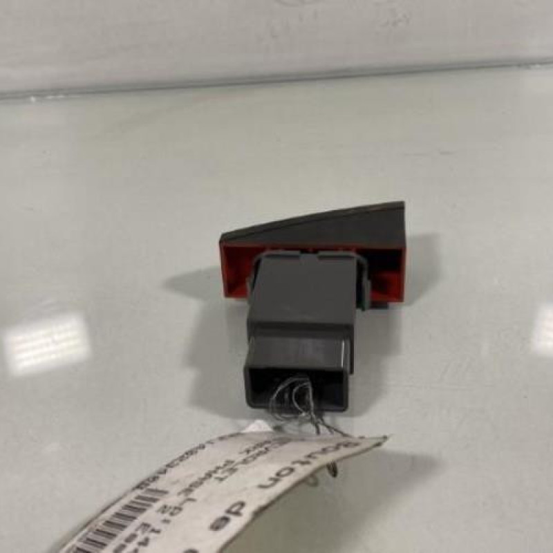 Bouton de warning CHEVROLET SPARK Photo n°3
