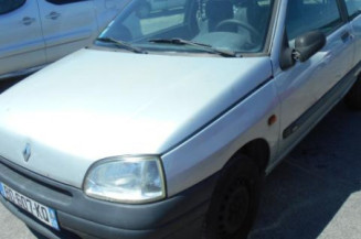 Bras essuie glace avant droit RENAULT CLIO 1
