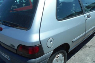 Bras essuie glace avant droit RENAULT CLIO 1