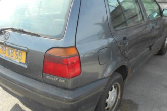 Bras essuie glace avant gauche VOLKSWAGEN GOLF 3