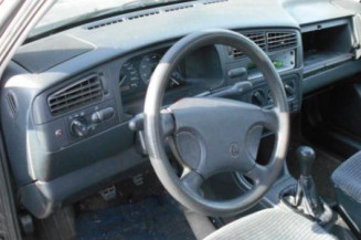 Bras essuie glace avant gauche VOLKSWAGEN GOLF 3