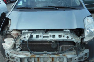 Etrier avant gauche (freinage) TOYOTA YARIS 2