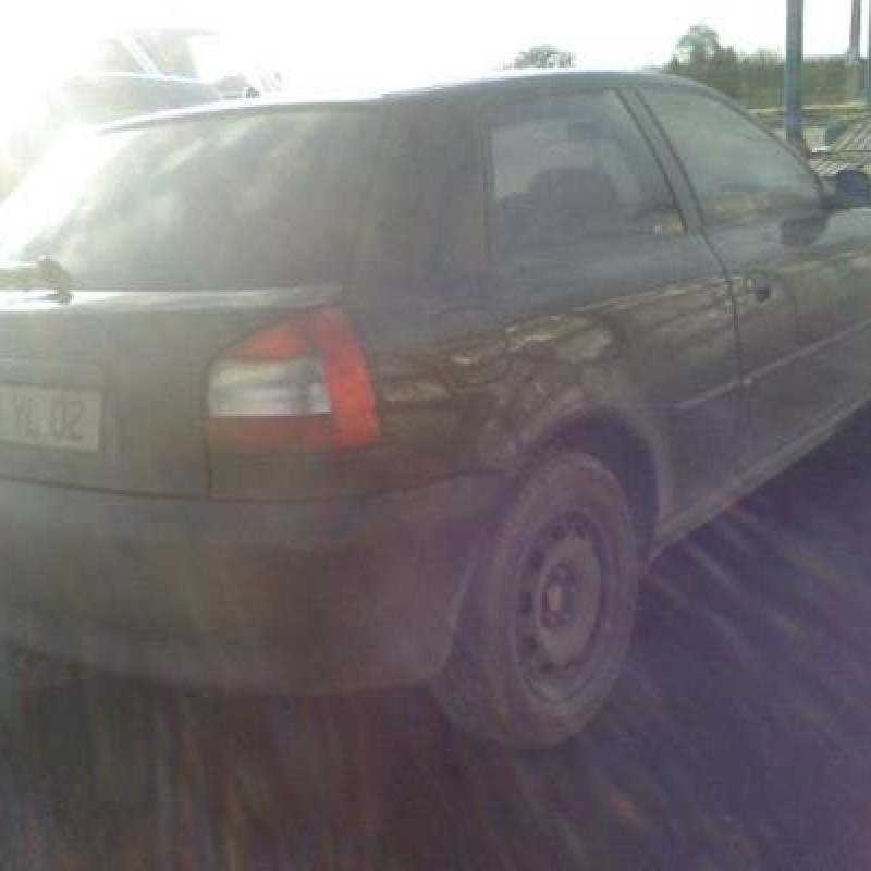 Porte avant droit AUDI A3 1 Photo n°5
