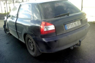 Porte avant droit AUDI A3 1