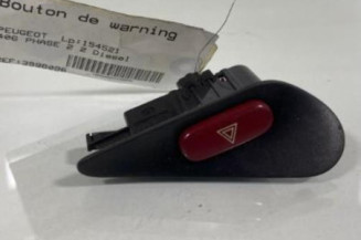 Bouton de warning PEUGEOT 406 Photo n°1