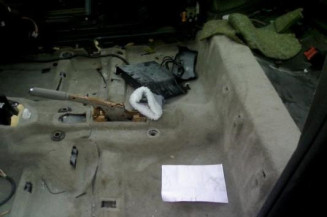 Bras essuie glace avant droit RENAULT CLIO 2