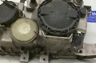 Optique avant principal droit (feux)(phare) MERCEDES CLASSE C 202