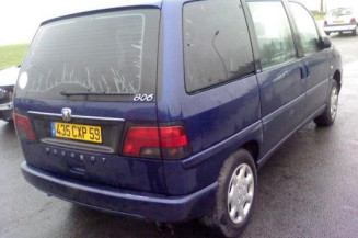 Pivot de moyeu avant droit PEUGEOT 806
