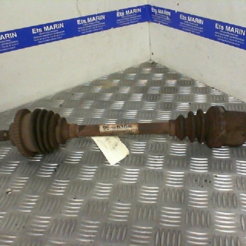 Cardan gauche (transmission) PEUGEOT 206+ Photo n°1