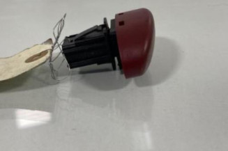 Bouton de warning PEUGEOT 206