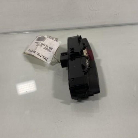 Bouton de warning PEUGEOT 308 1 SW