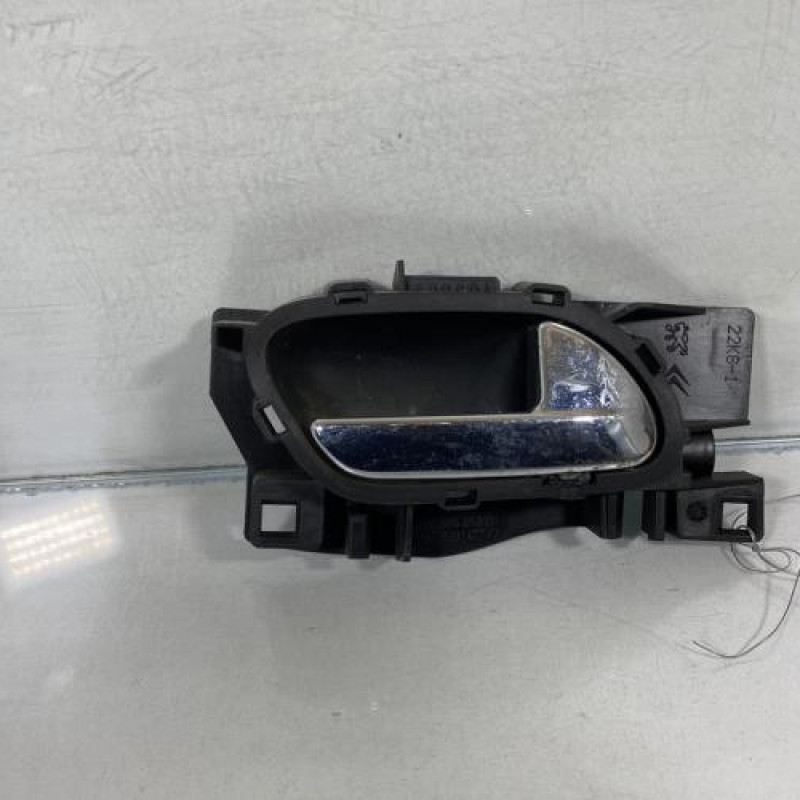 Poignee interieur arriere droit PEUGEOT 308 1 SW Photo n°1