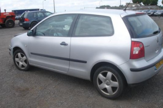 Malle/Hayon arriere VOLKSWAGEN POLO 4