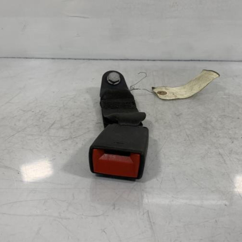 Attache ceinture arriere gauche CITROEN DS3 Photo n°1