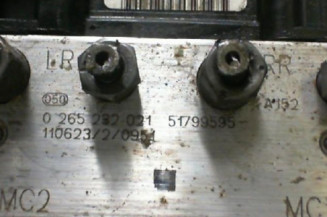 Bloc ABS (freins anti-blocage) FIAT PANDA 2 Photo n°1