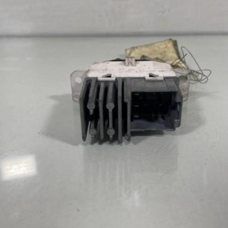 Bouton de warning FORD FOCUS 1 Photo n°3