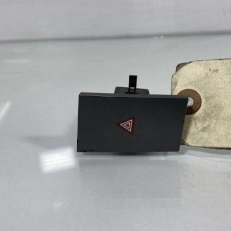 Bouton de warning OPEL VECTRA C Photo n°1