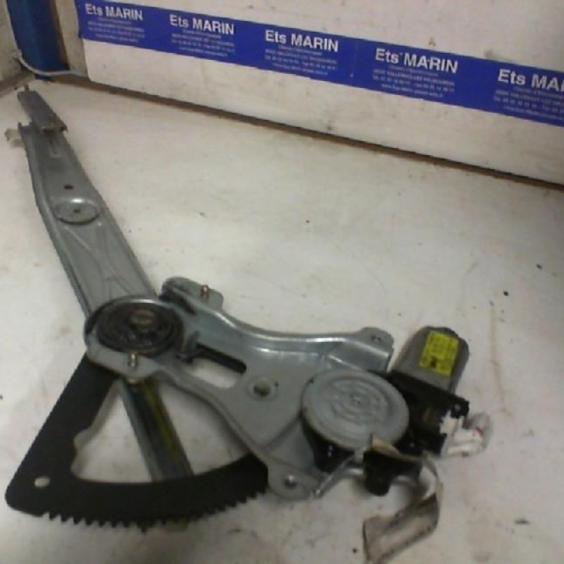 Leve vitre electrique avant droit CHEVROLET KALOS Photo n°1