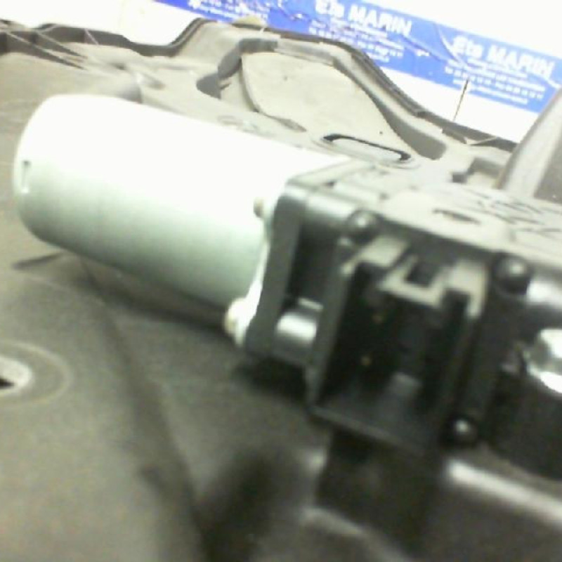 Leve vitre electrique arriere droit MAZDA 2 2 Photo n°3