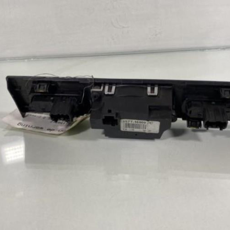Bouton de warning FORD MONDEO 2 Photo n°3