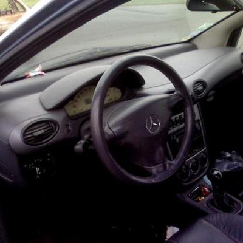 Bloc ABS (freins anti-blocage) MERCEDES CLASSE A 168 Photo n°6