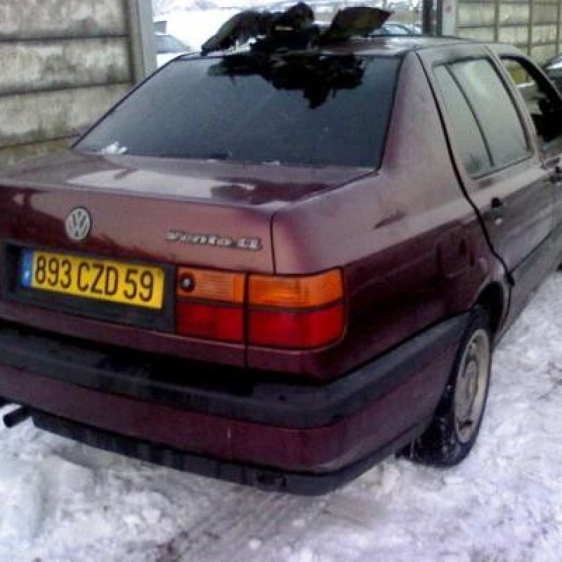 Optique avant principal droit (feux)(phare) VOLKSWAGEN VENTO Photo n°5