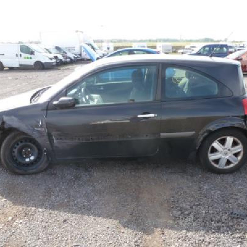 Moto ventilateur radiateur RENAULT MEGANE 2 Photo n°8