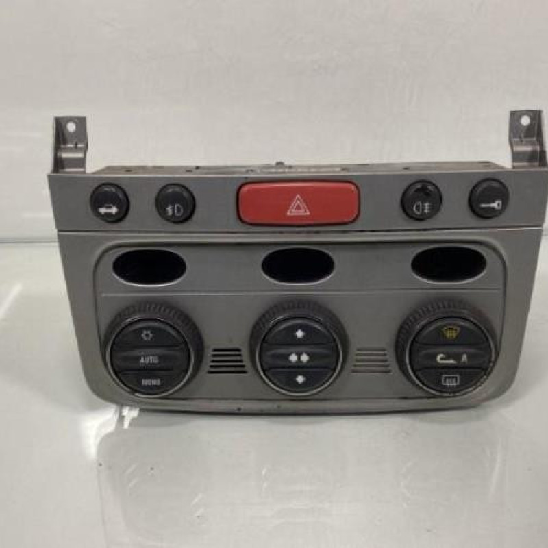 Commande chauffage ALFA ROMEO 147 Photo n°1