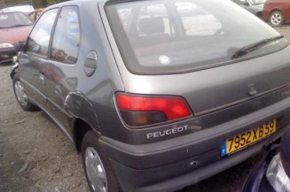 Cremaillere assistee PEUGEOT 306