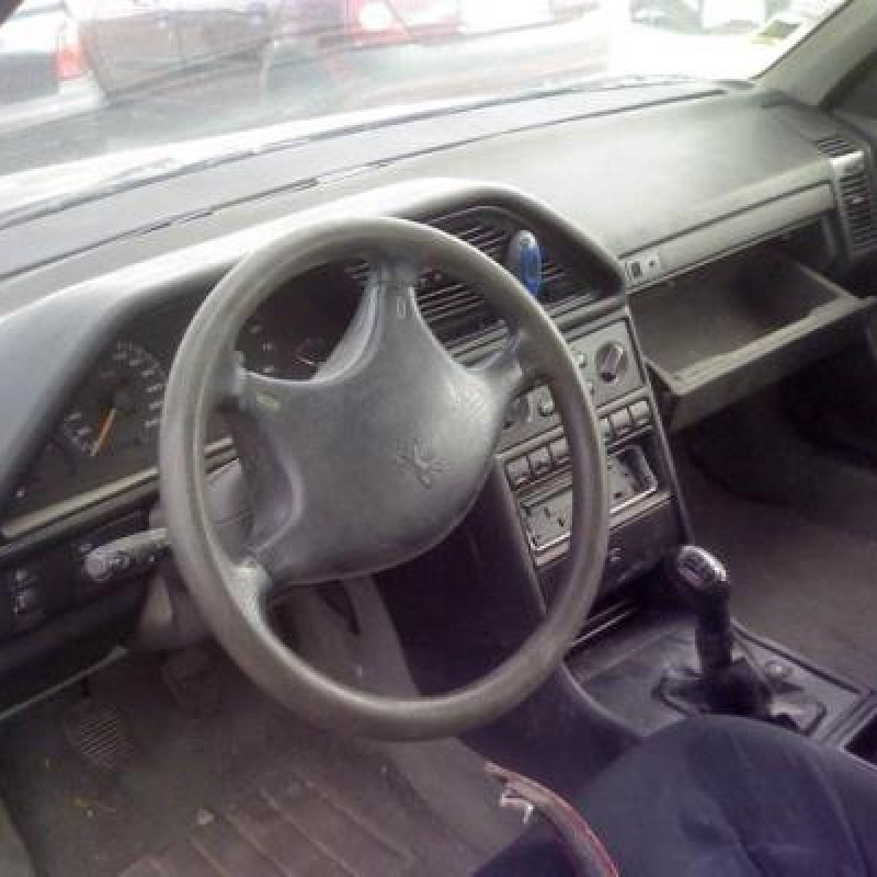 Amortisseur avant droit PEUGEOT 605 Photo n°6