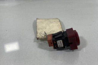 Bouton de warning CITROEN C4 1