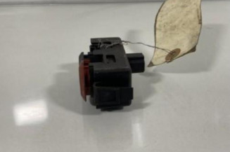 Bouton de warning RENAULT CLIO 3