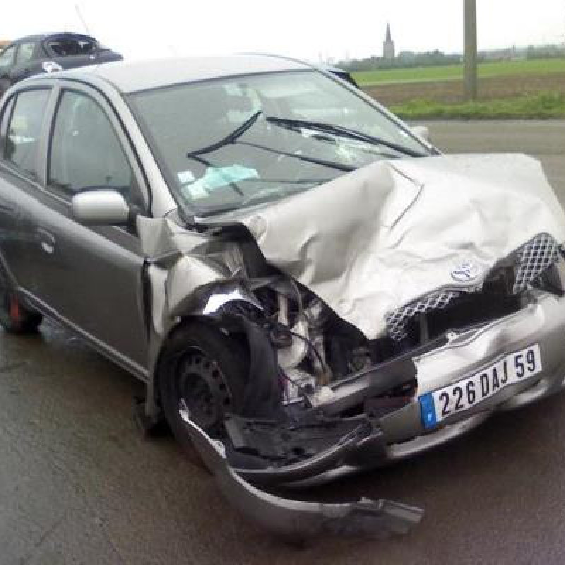 Cremaillere assistee TOYOTA YARIS 1 Photo n°4