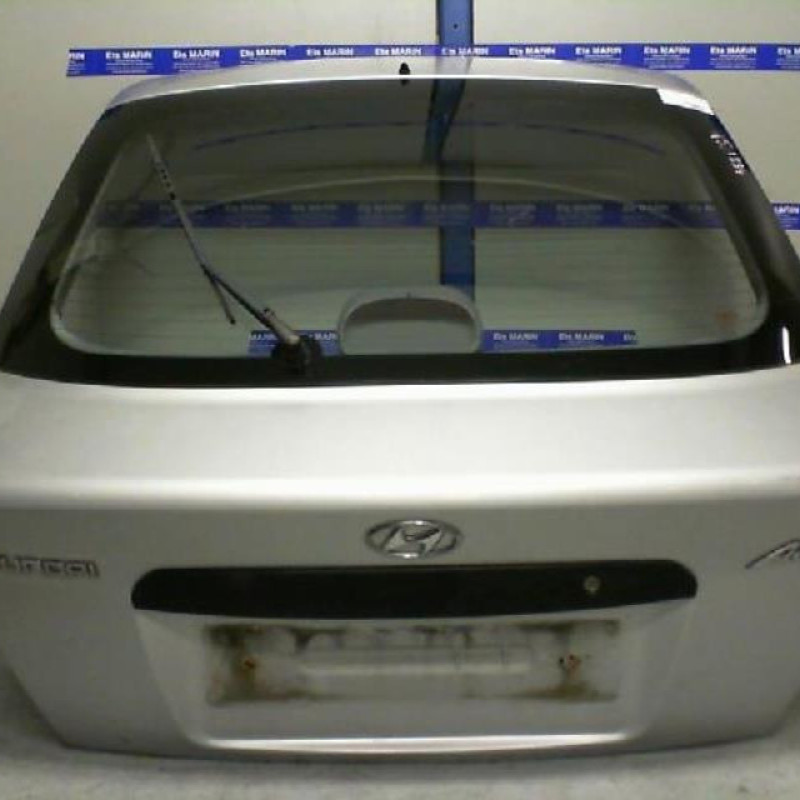 Malle/Hayon arriere HYUNDAI ACCENT 2 Photo n°1