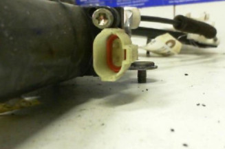 Leve vitre electrique avant droit HYUNDAI ACCENT 2
