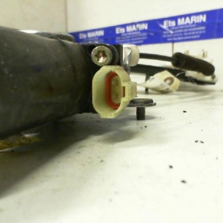Leve vitre electrique avant droit HYUNDAI ACCENT 2
