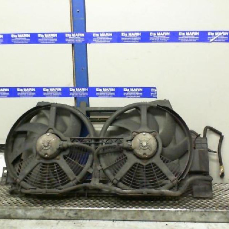 Moto ventilateur radiateur RENAULT LAGUNA 1 Photo n°1