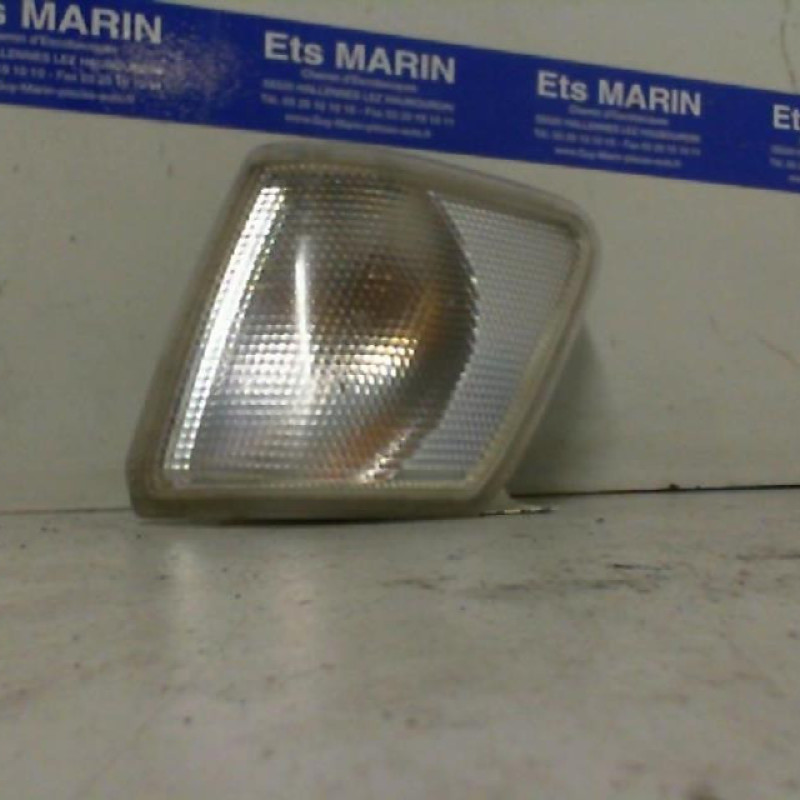 Optique avant secondaire gauche (feux)(clignotant) FORD FIESTA 3 Photo n°1