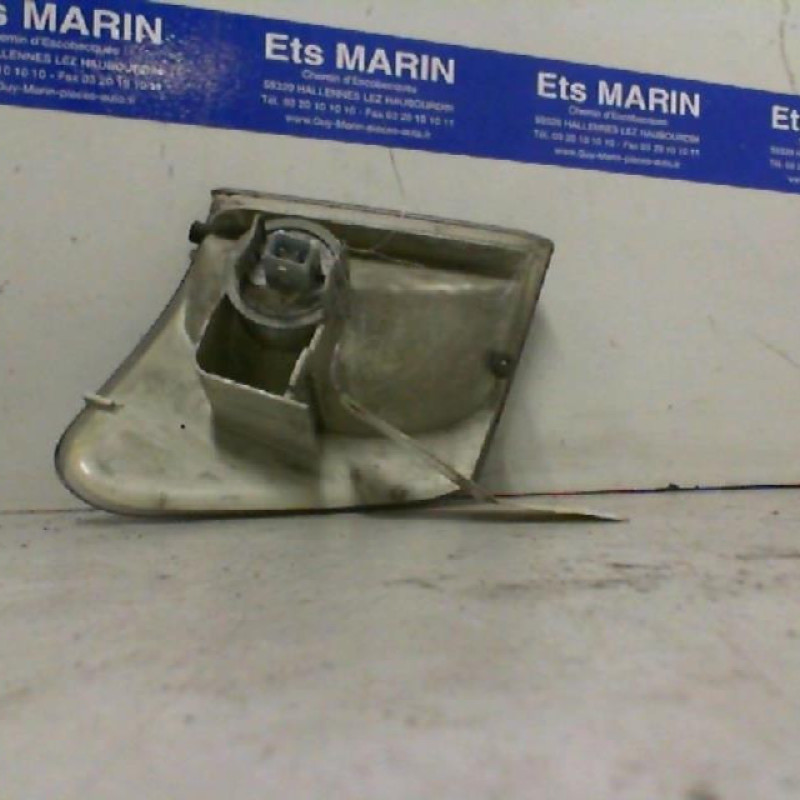 Optique avant secondaire gauche (feux)(clignotant) FORD FIESTA 3 Photo n°2