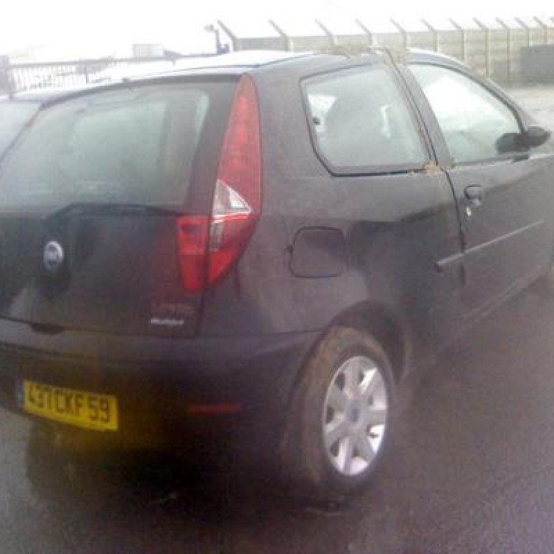 Cremaillere assistee FIAT PUNTO 2 Photo n°4