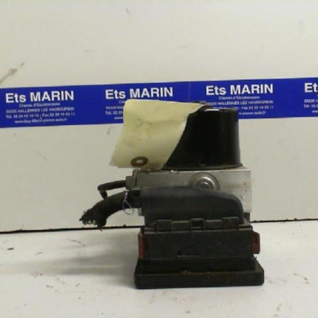 Bloc ABS (freins anti-blocage) OPEL ZAFIRA B